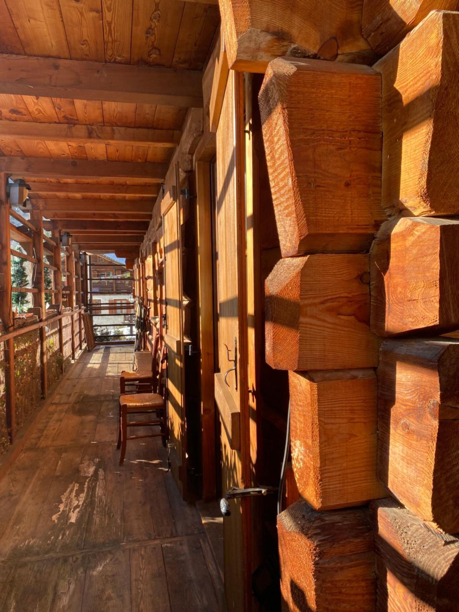 Baita Reale Alagna Valsesia Esterno foto