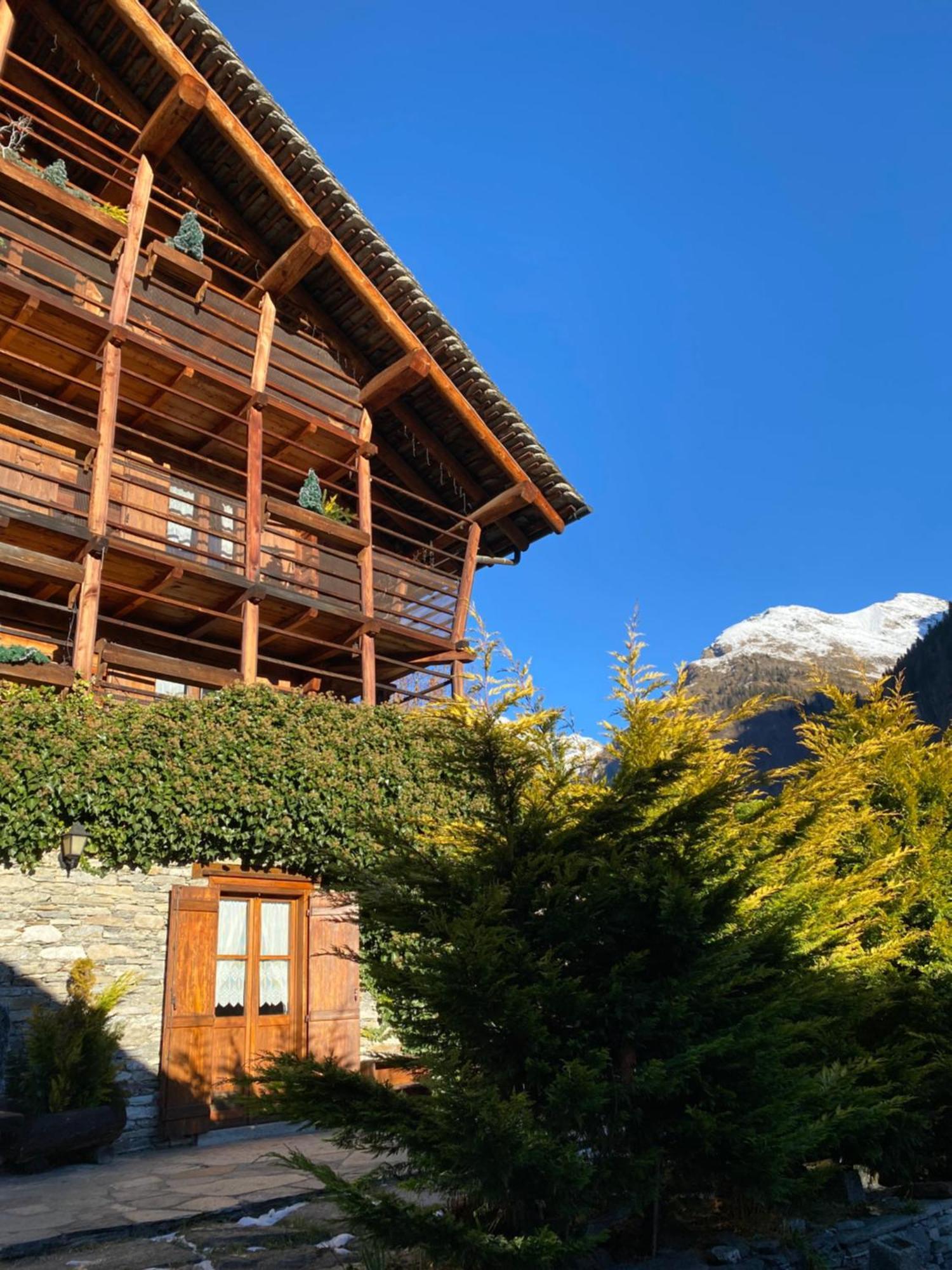Baita Reale Alagna Valsesia Esterno foto